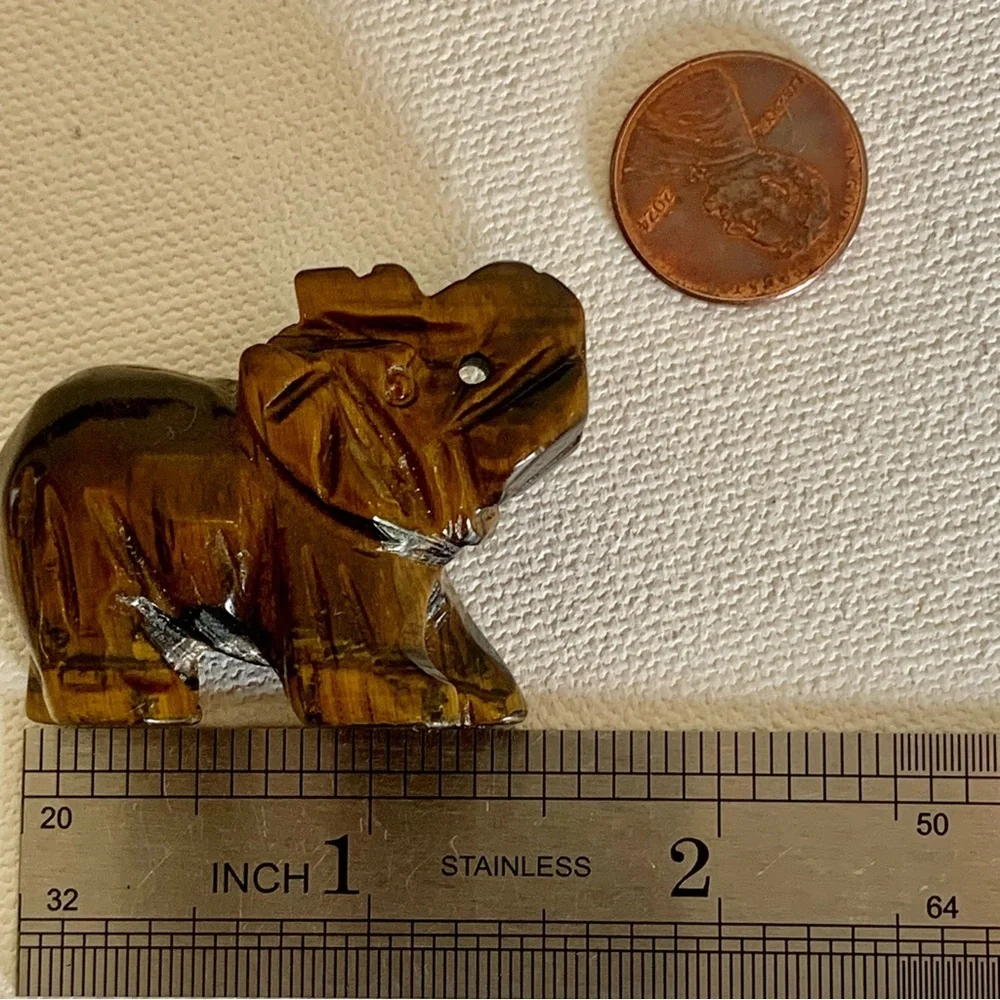 Tiger's Eye Carved Quartz Crystal Elephant Carving Reiki Healing Figurine FLASHY